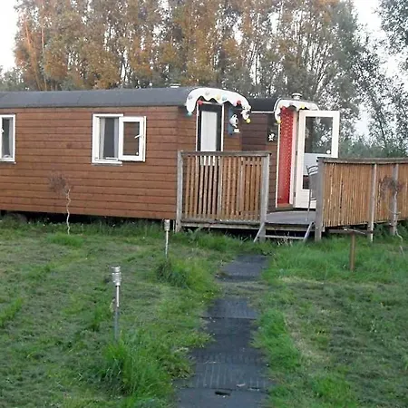 Arken Ae Bed & Breakfast Zuiderwoude